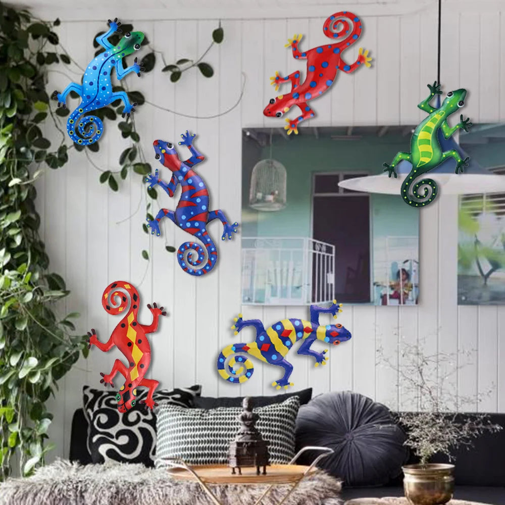 Metal Outdoor Gecko Art